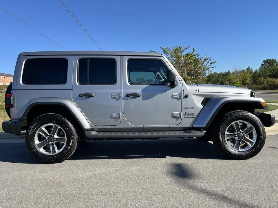 2020 Jeep JL Wrangler - Image 2 of 21