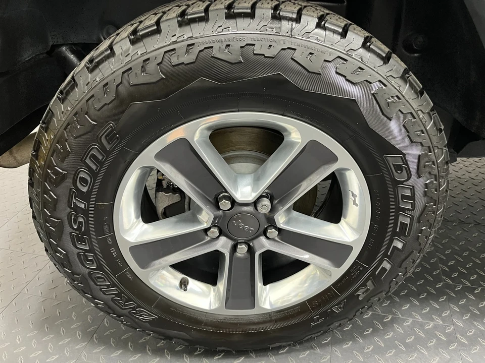 2020 Jeep JL Wrangler - Image 16 of 21