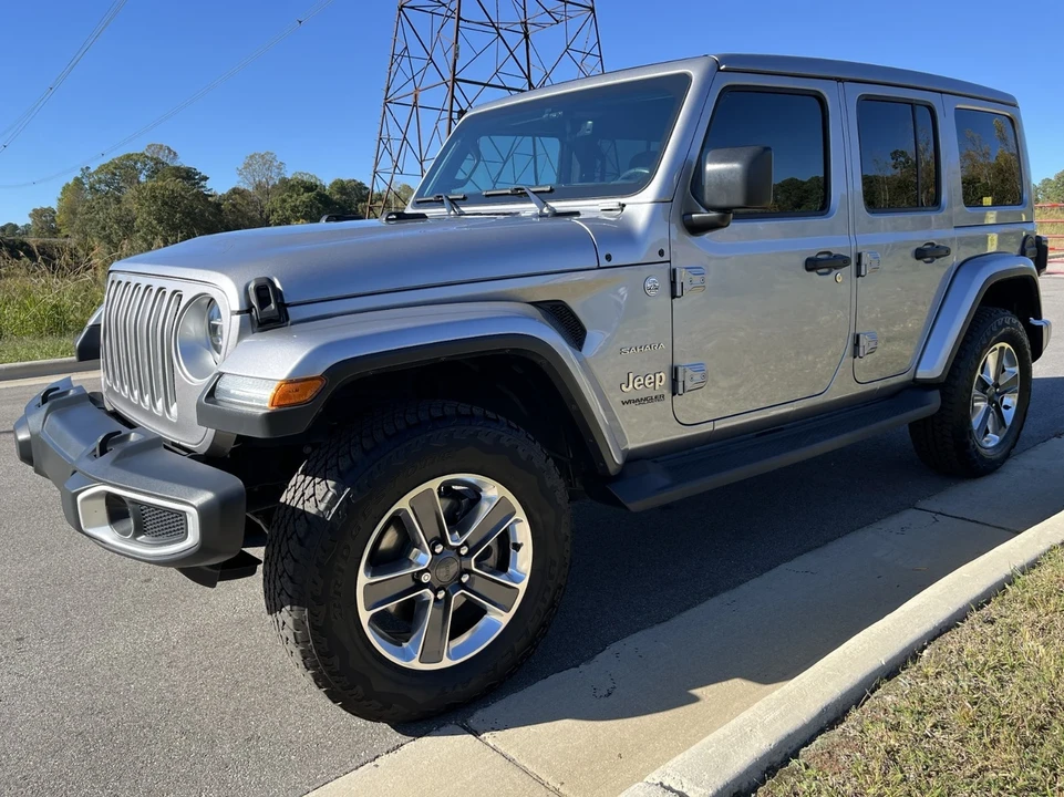 2020 Jeep JL Wrangler - Image 6 of 21