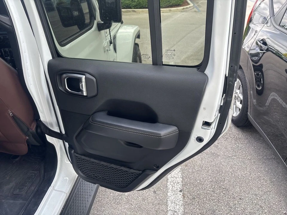 2020 Jeep JL Wrangler - Image 10 of 12