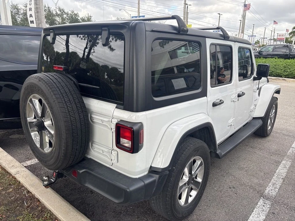 2020 Jeep JL Wrangler - Image 4 of 12