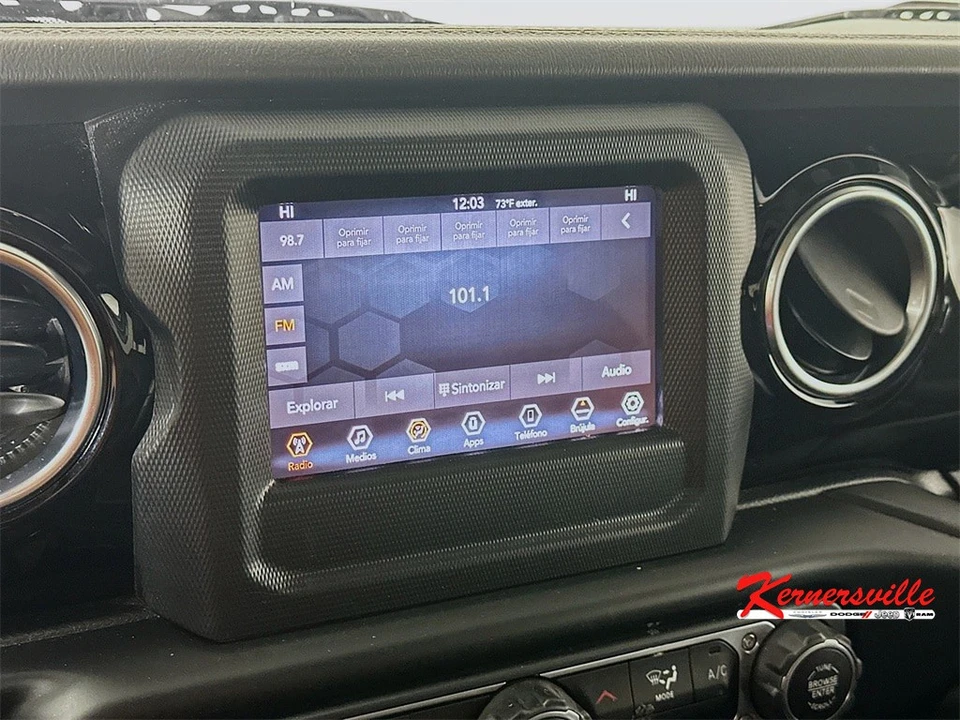 2020 Jeep JL Wrangler - Image 17 of 21