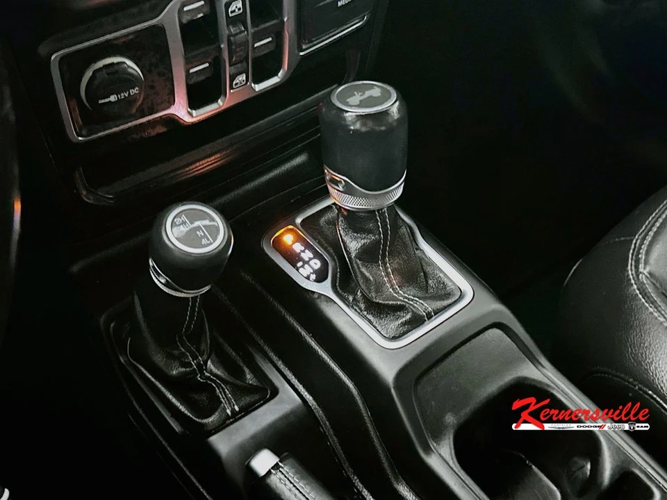 2020 Jeep JL Wrangler - Image 16 of 24