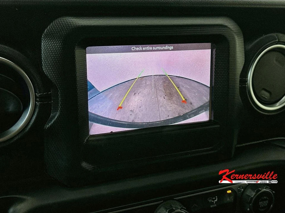 2020 Jeep JL Wrangler - Image 20 of 24
