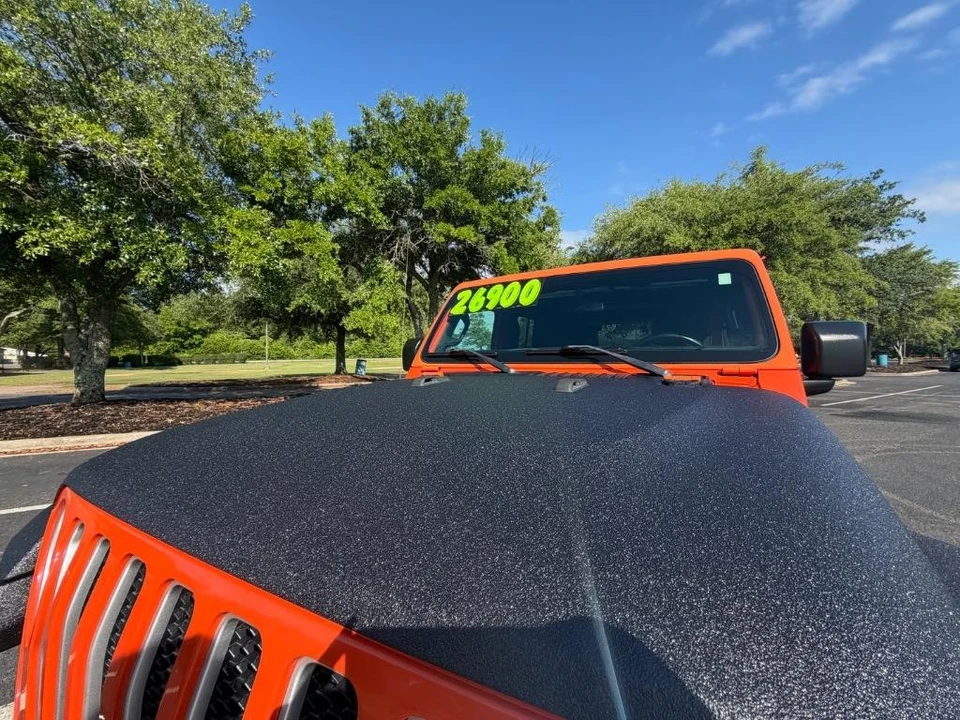 2020 Jeep JL Wrangler - Image 27 of 28
