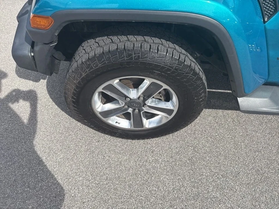2020 Jeep JL Wrangler - Image 10 of 12