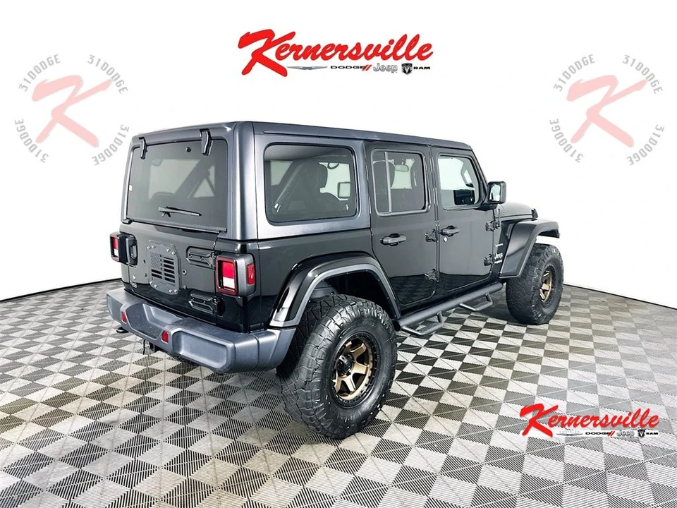 2020 Jeep JL Wrangler - Image 7 of 21
