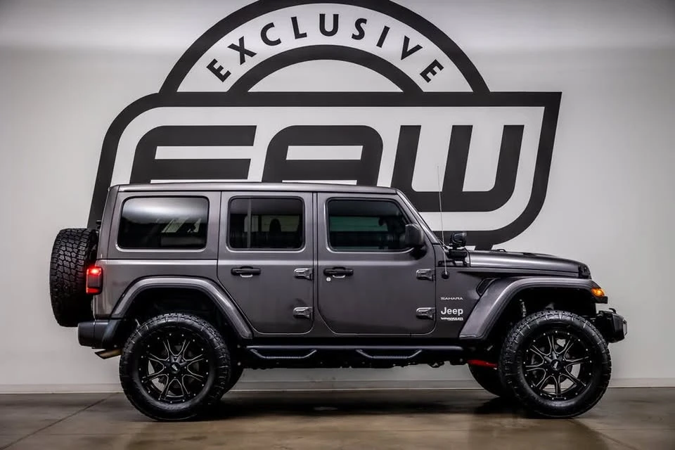 2020 Jeep JL Wrangler - Image 9 of 20
