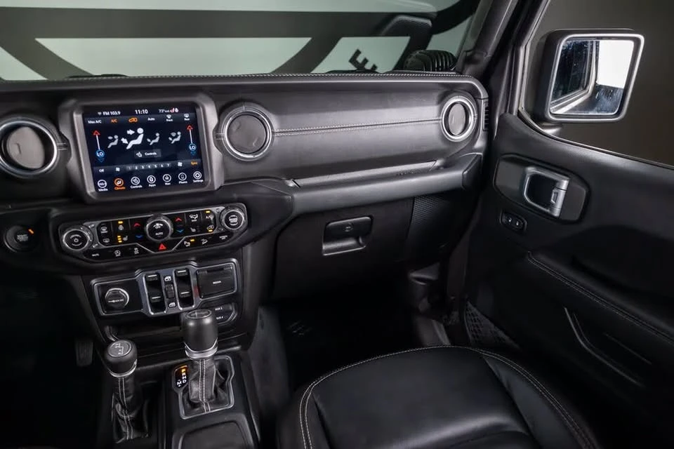 2020 Jeep JL Wrangler - Image 8 of 20
