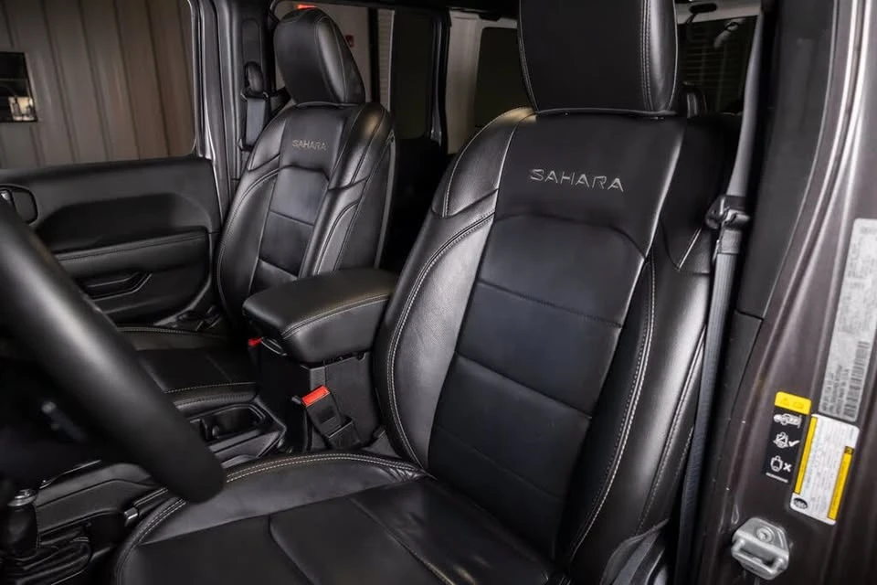 2020 Jeep JL Wrangler - Image 5 of 20