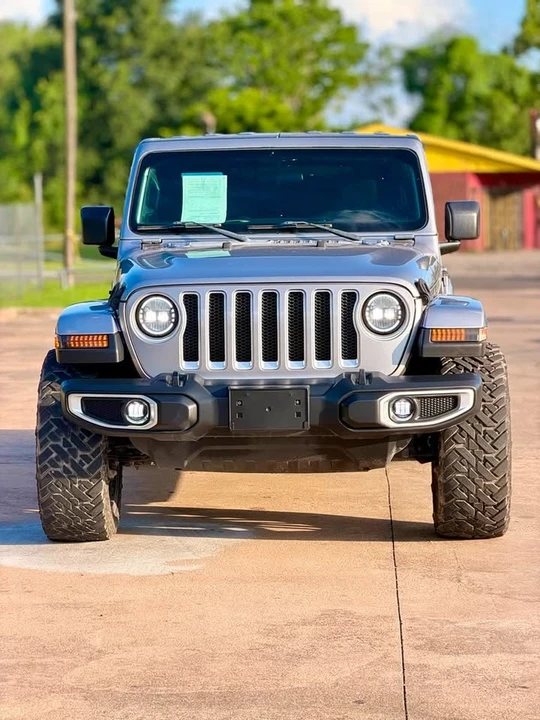 2020 Jeep JL Wrangler - Image 2 of 11