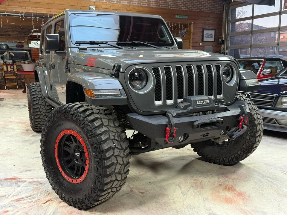 2020 Jeep JL Wrangler - Image 3 of 21