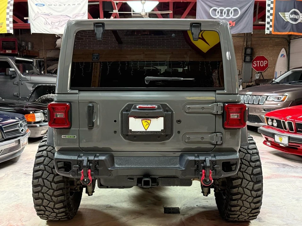 2020 Jeep JL Wrangler - Image 5 of 21