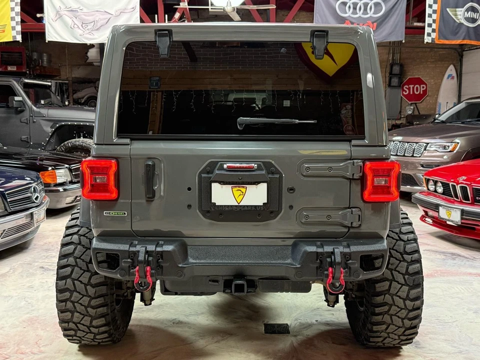 2020 Jeep JL Wrangler - Image 8 of 21