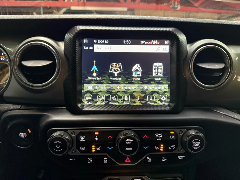 2020 Jeep JL Wrangler - Image 17 of 21