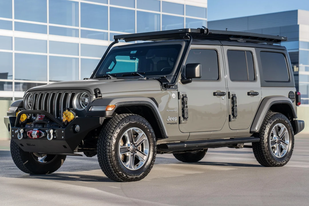 2020 Jeep JL Wrangler - Image 7 of 31