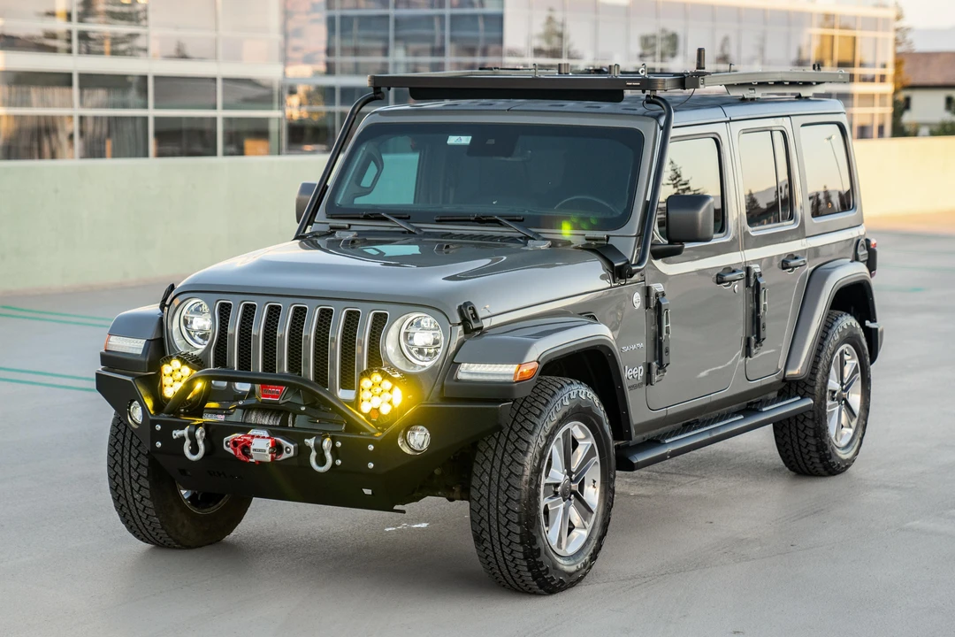 2020 Jeep JL Wrangler - Image 6 of 31
