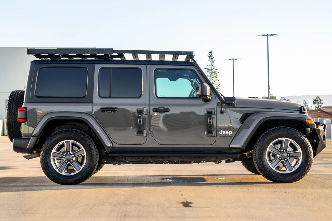 2020 Jeep JL Wrangler - Image 3 of 31