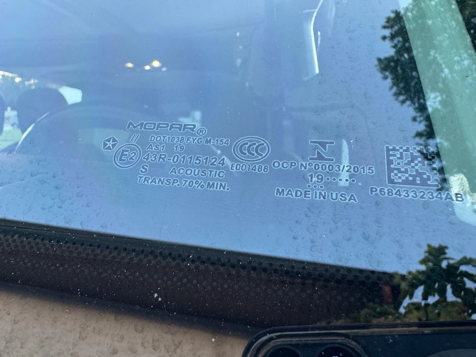 2020 Jeep JL Wrangler - Image 12 of 30