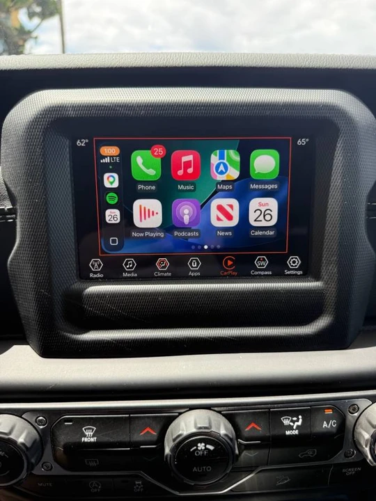 2020 Jeep JL Wrangler - Image 14 of 23