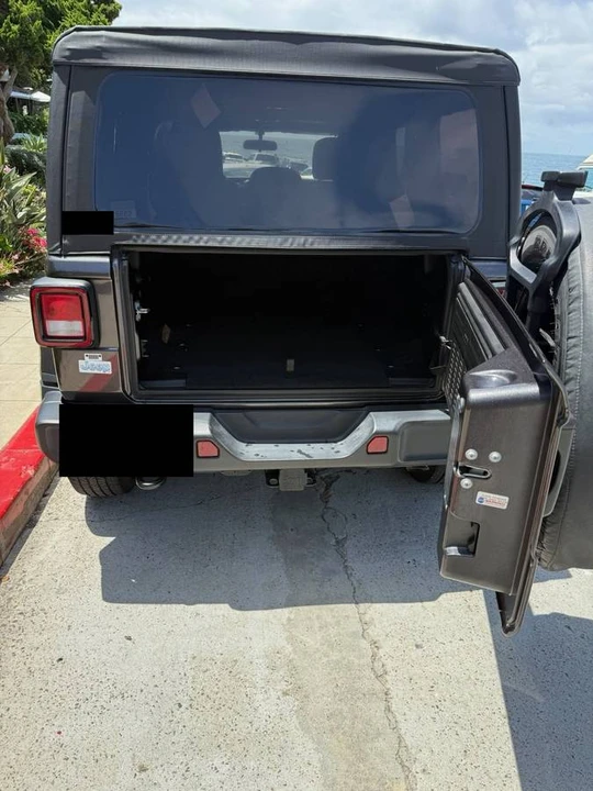 2020 Jeep JL Wrangler - Image 12 of 23