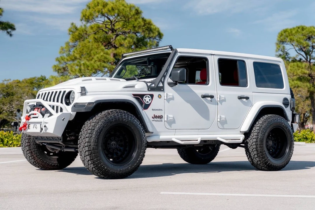 2020 Jeep JL Wrangler - Image 4 of 21