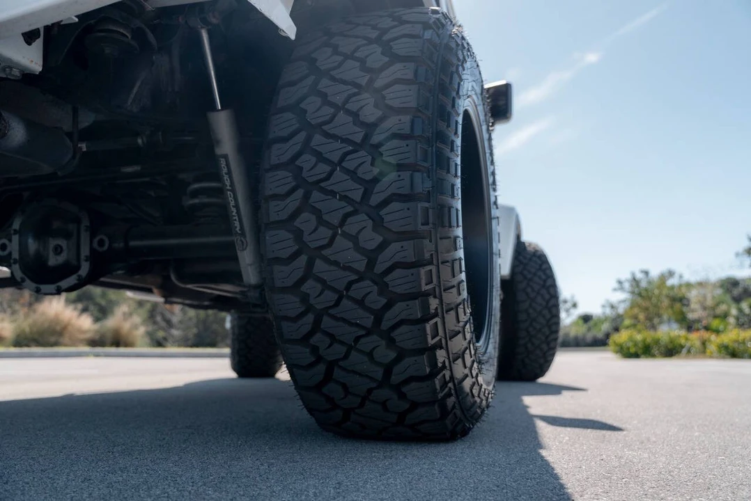 2020 Jeep JL Wrangler - Image 20 of 21