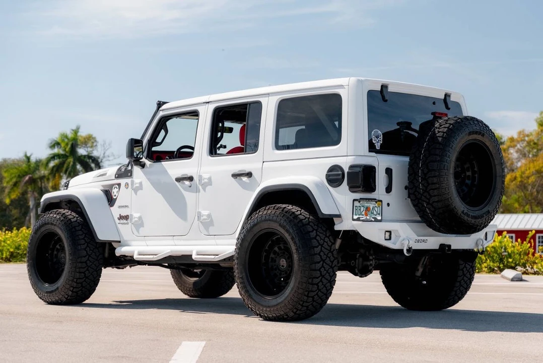 2020 Jeep JL Wrangler - Image 6 of 21