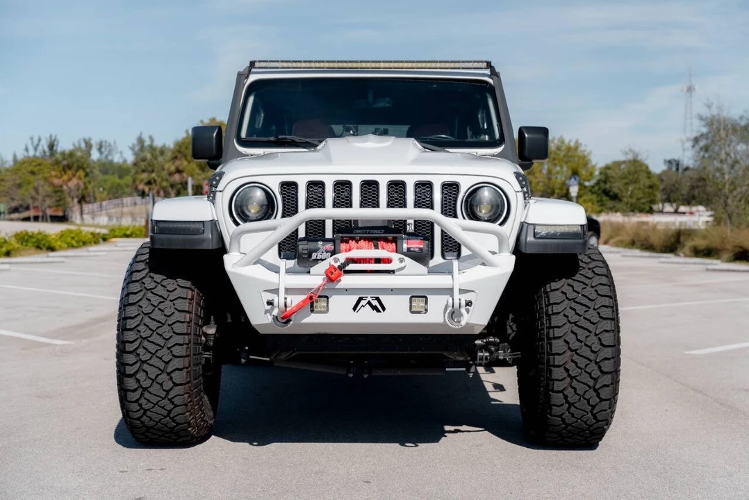 2020 Jeep JL Wrangler - Image 3 of 21