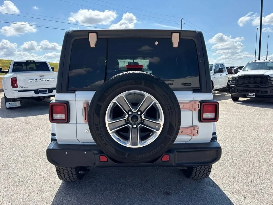 2020 Jeep JL Wrangler - Image 4 of 13