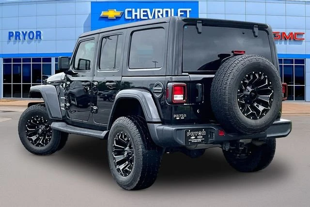 2020 Jeep JL Wrangler - Image 4 of 5