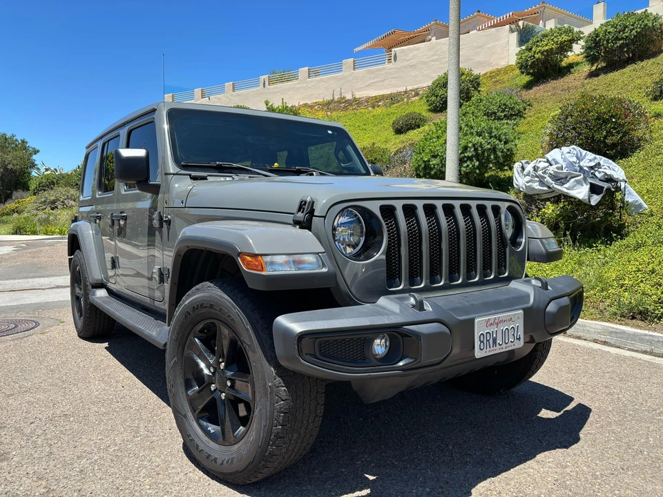 2020 Jeep JL Wrangler - Image 13 of 31
