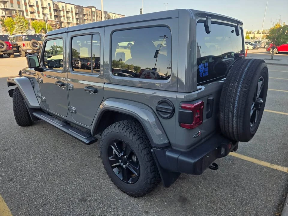 2020 Jeep JL Wrangler - Image 4 of 9