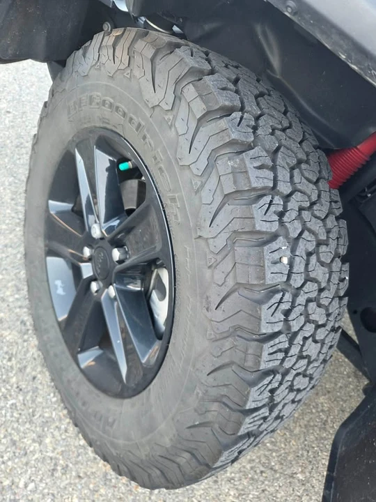 2020 Jeep JL Wrangler - Image 9 of 9