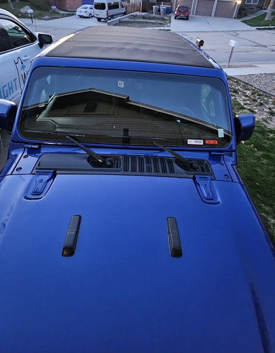 2020 Jeep JL Wrangler - Image 24 of 31