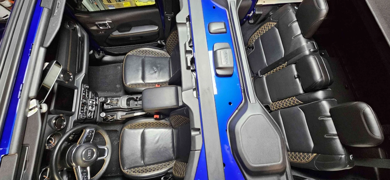 2020 Jeep JL Wrangler - Image 31 of 31