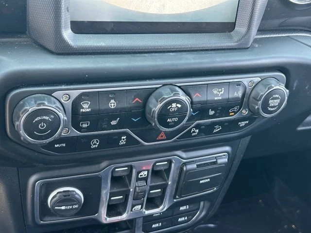 2020 Jeep JL Wrangler - Image 16 of 20