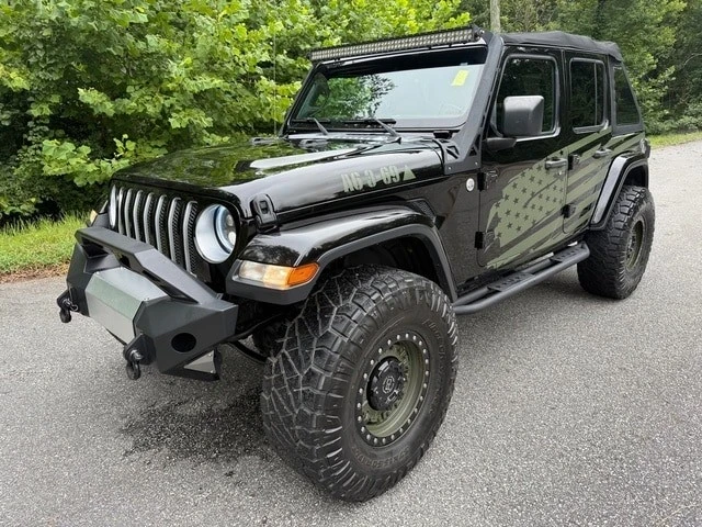 2020 Jeep JL Wrangler - Image 2 of 12