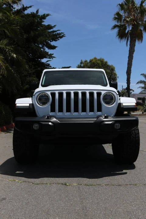 2020 Jeep JL Wrangler - Image 9 of 11