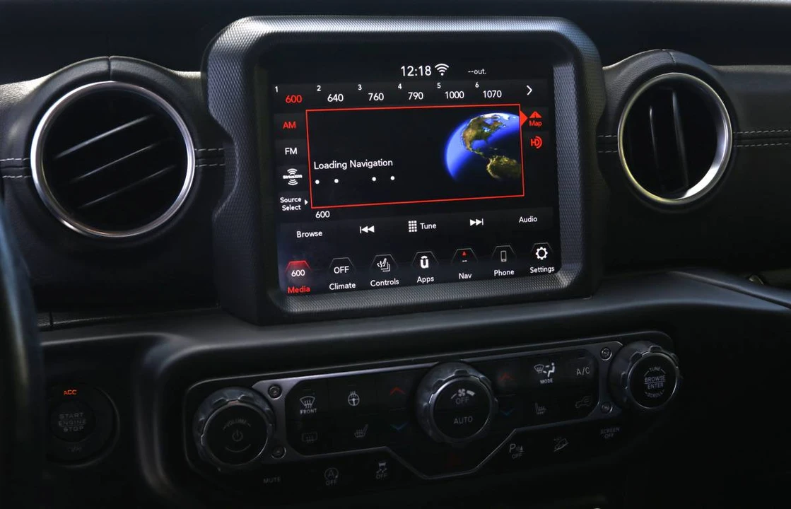 2020 Jeep JL Wrangler - Image 4 of 11