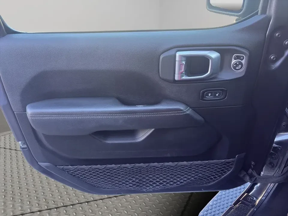 2020 Jeep JL Wrangler - Image 8 of 15