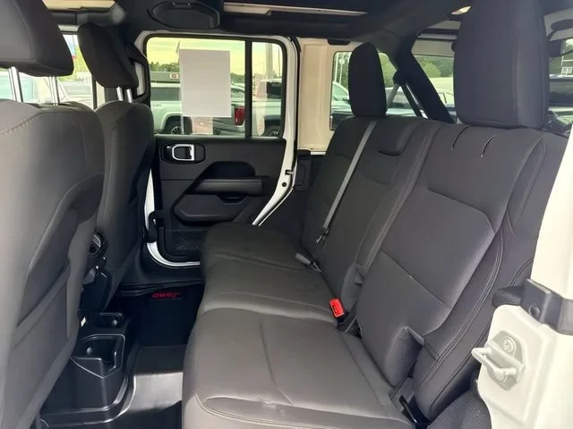 2020 Jeep JL Wrangler - Image 10 of 19