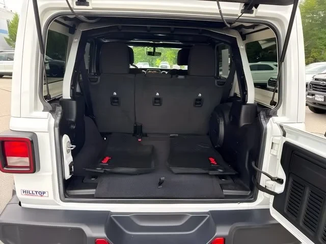 2020 Jeep JL Wrangler - Image 11 of 19