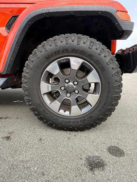 2020 Jeep JL Wrangler - Image 6 of 11