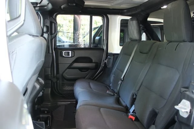 2020 Jeep JL Wrangler - Image 14 of 20