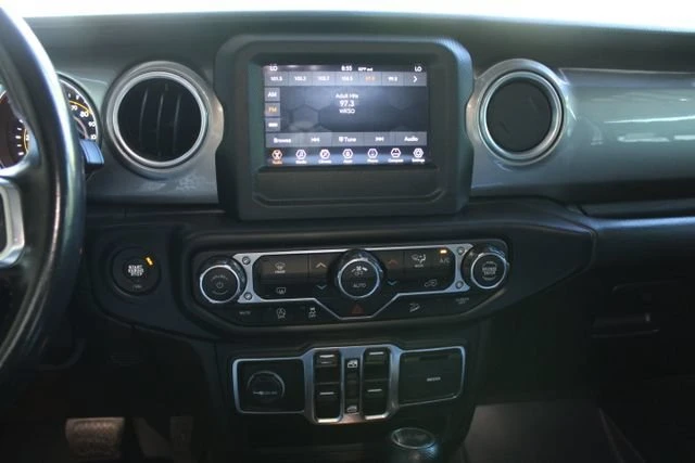 2020 Jeep JL Wrangler - Image 8 of 20
