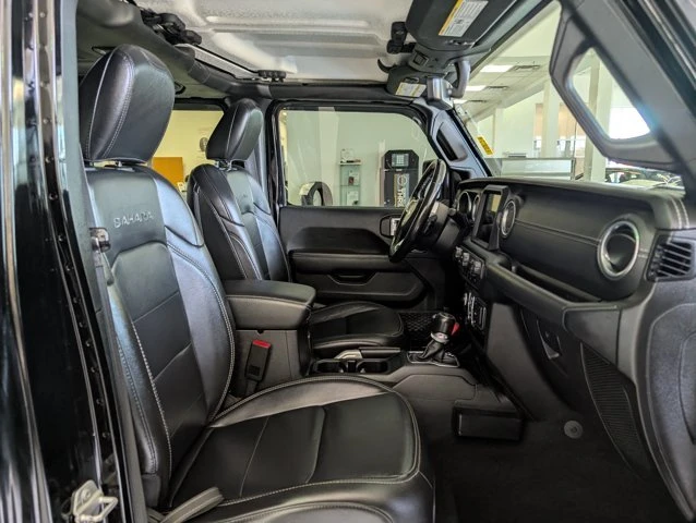 2020 Jeep JL Wrangler - Image 19 of 20