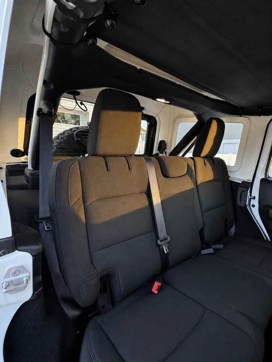 2020 Jeep JL Wrangler - Image 10 of 13
