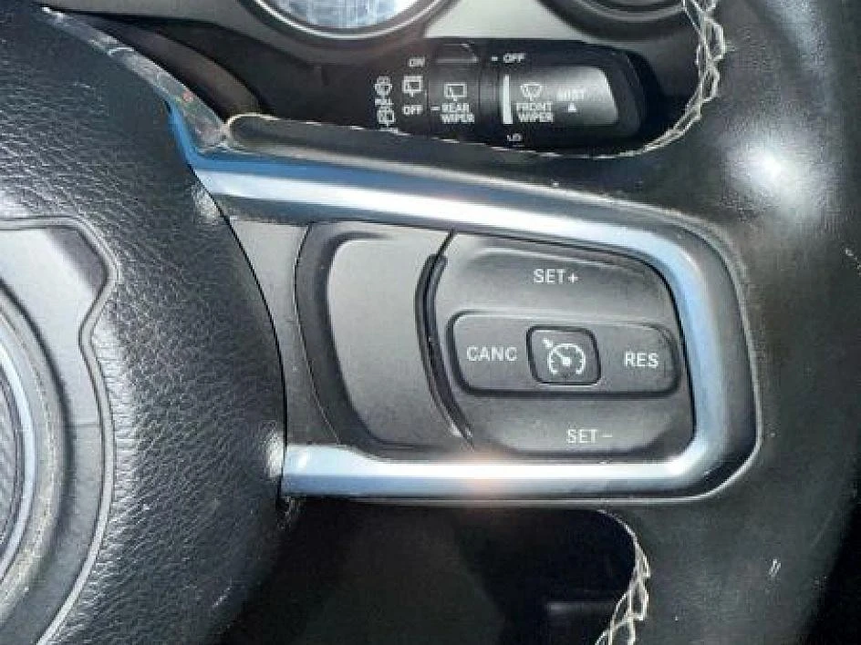 2020 Jeep - Image 16 of 29