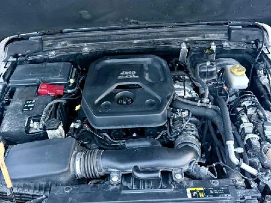 2020 Jeep - Image 24 of 29